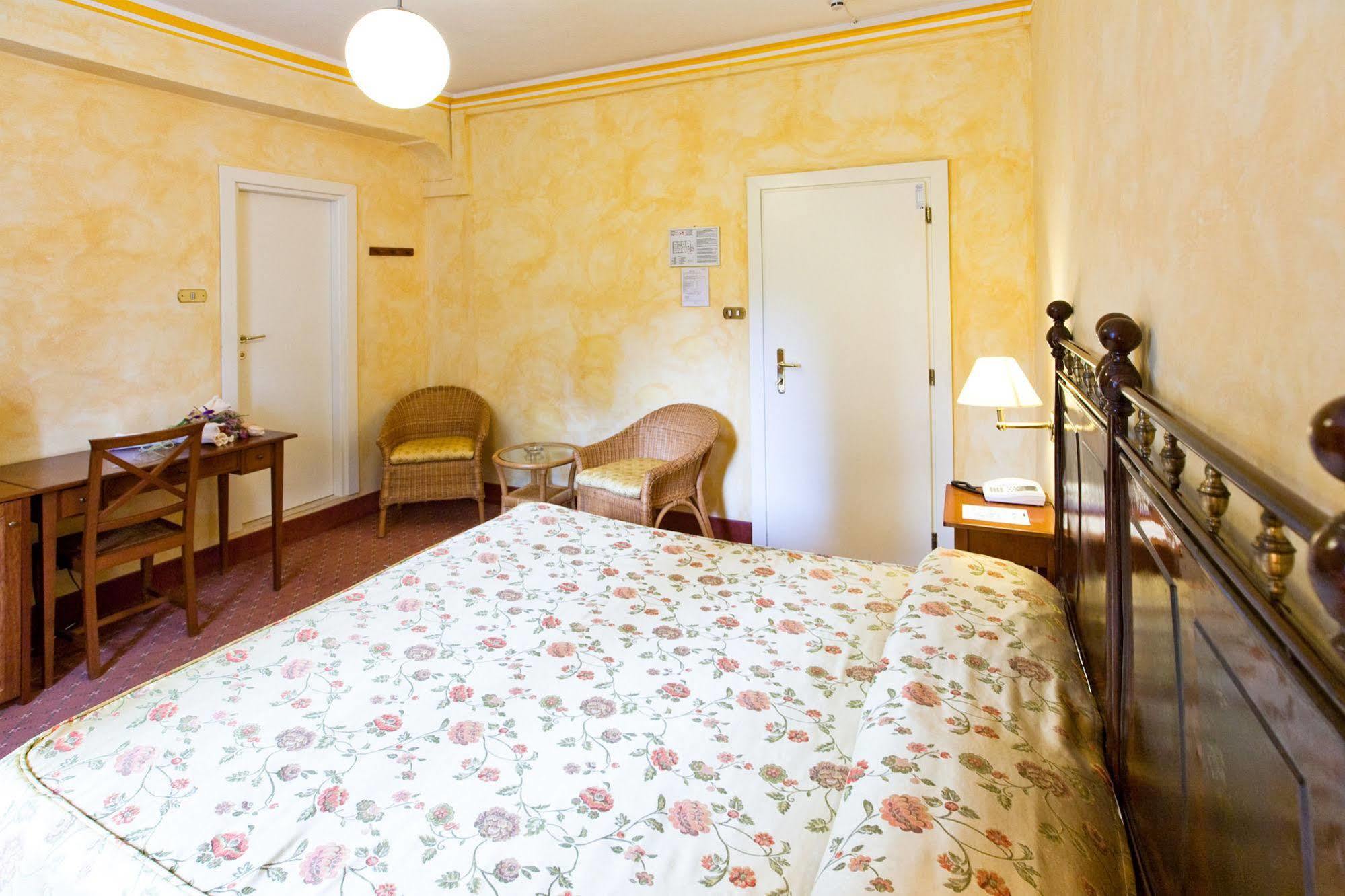 Terme San Filippo & Spa Castiglione dʼOrcia Eksteriør billede